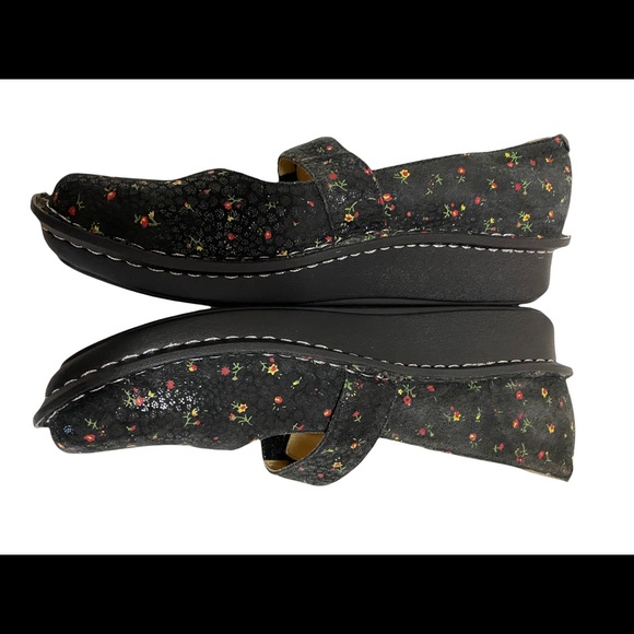 Alegria leather floral Mary Jane shoes - Picture 6 of 12